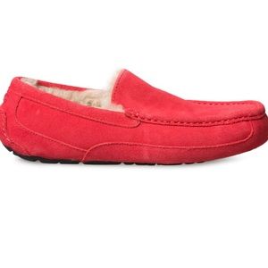 Men’s UGG Ascot Slipper in Samba Red